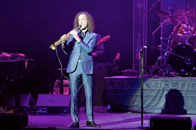 Kenny G at Steven Tanger Center