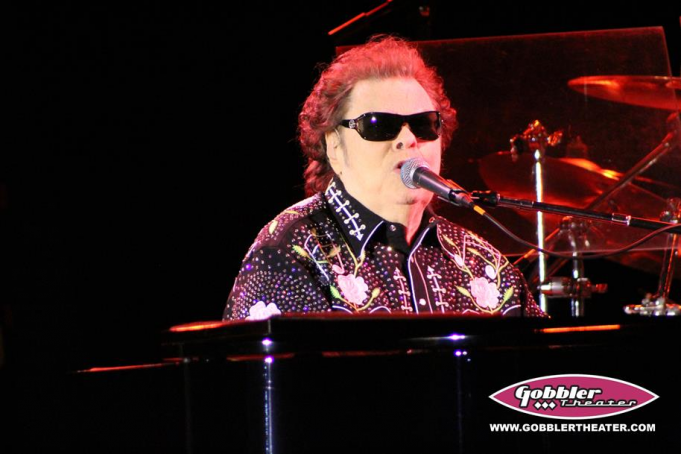 Ronnie Milsap at Steven Tanger Center